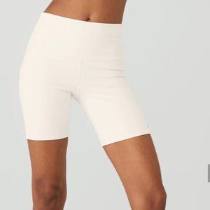 Alo 7" High-Waist Biker Short